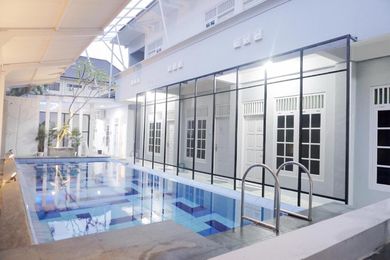 Tamadara Guesthouse Jogja Maguwo Luaran gambar
